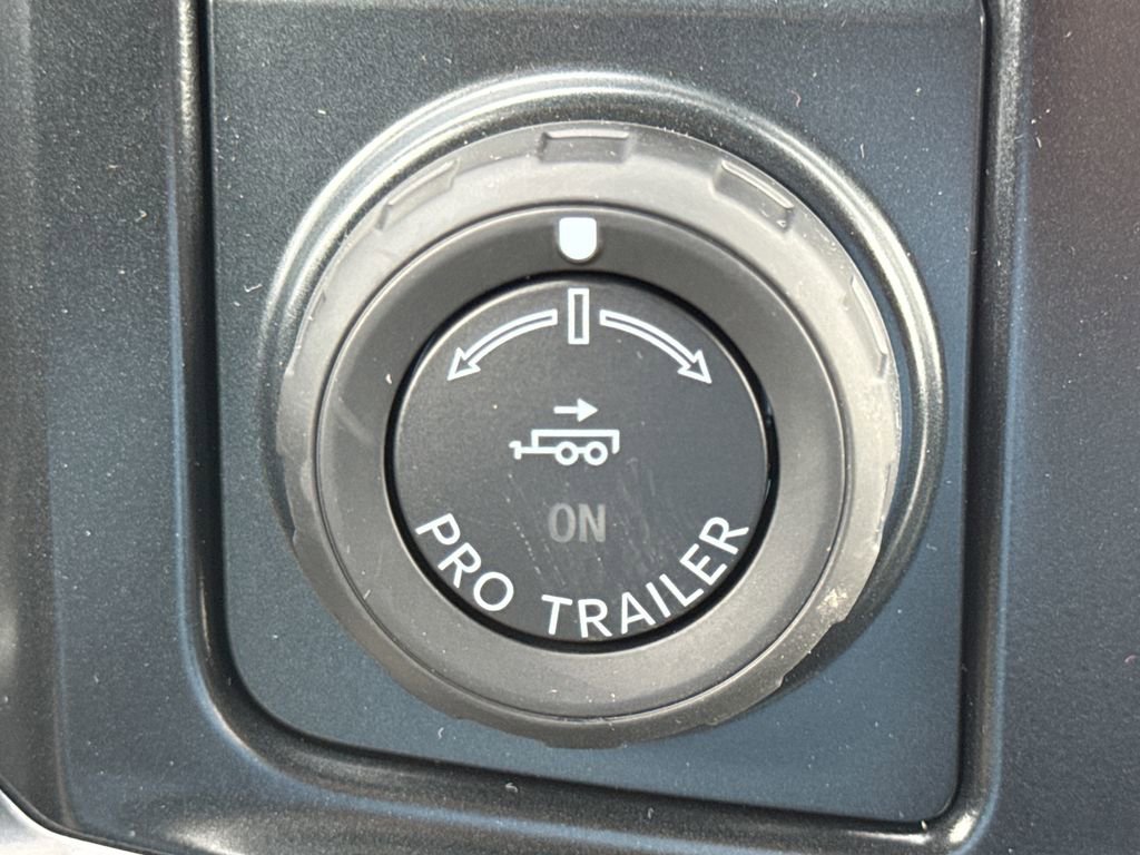 New 2026 Ford F250 Platinum AWD/4WD image 38