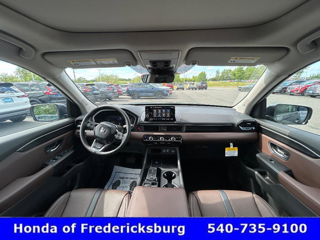 Used 2025 Honda Pilot Elite image 31