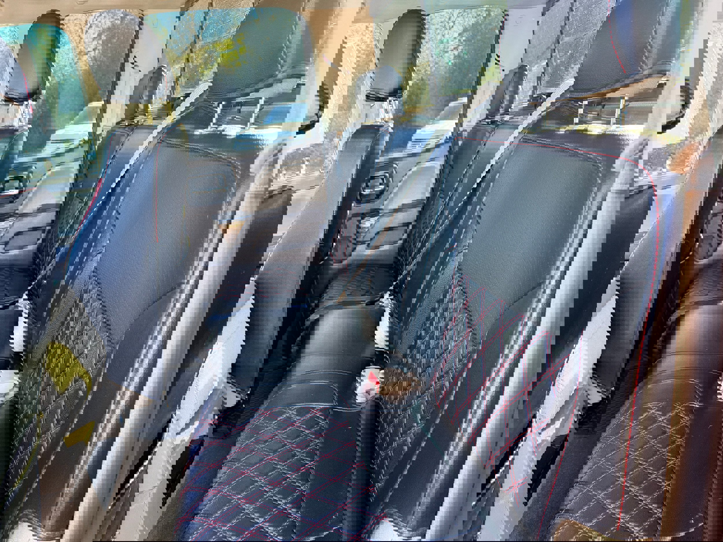 Used 2015 Chevrolet Silverado 2500 LT w/ LT Convenience Package image 10