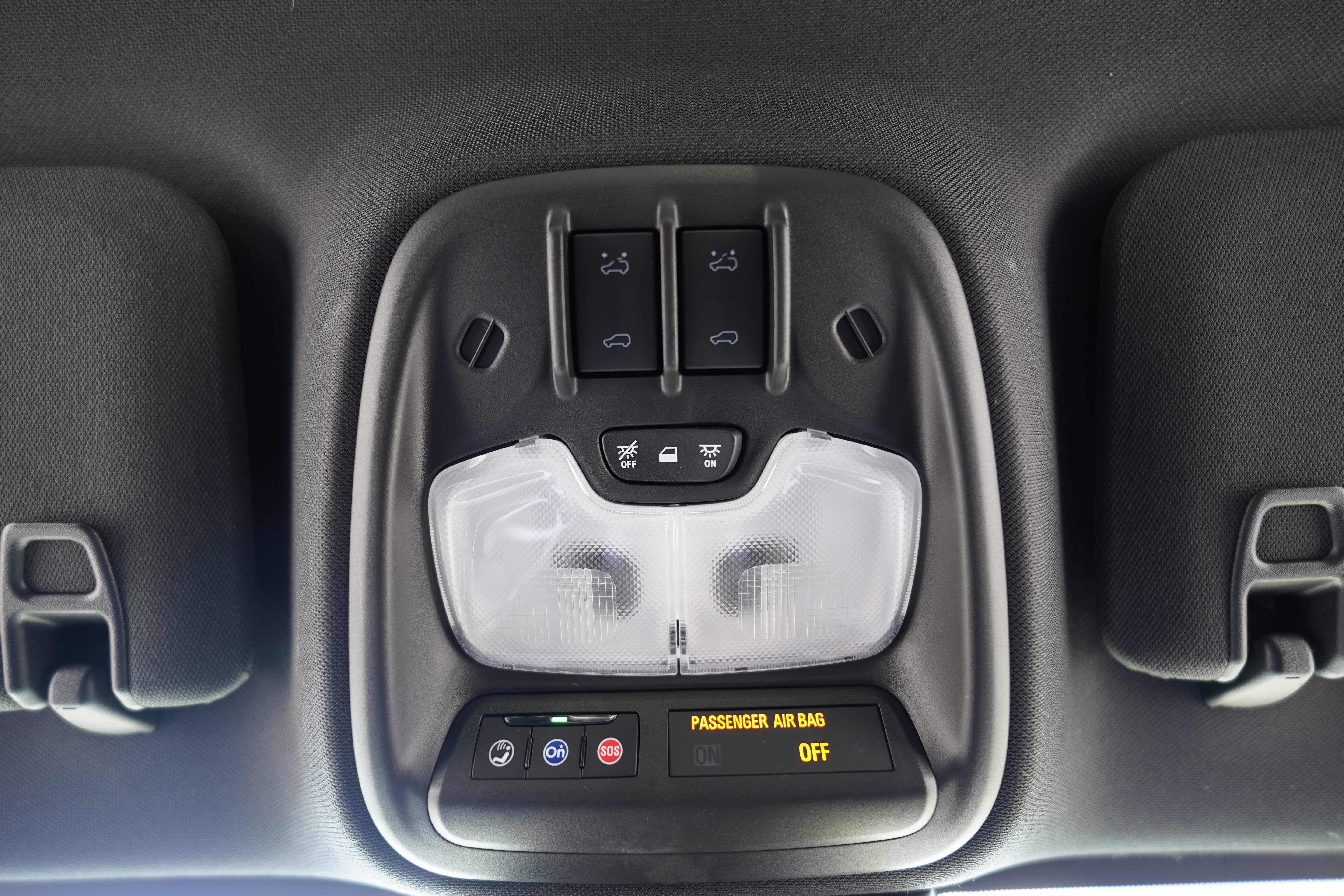 Used 2024 Chevrolet Colorado Z71 w/ Z71 Convenience Package 2 AWD/4WD image 22