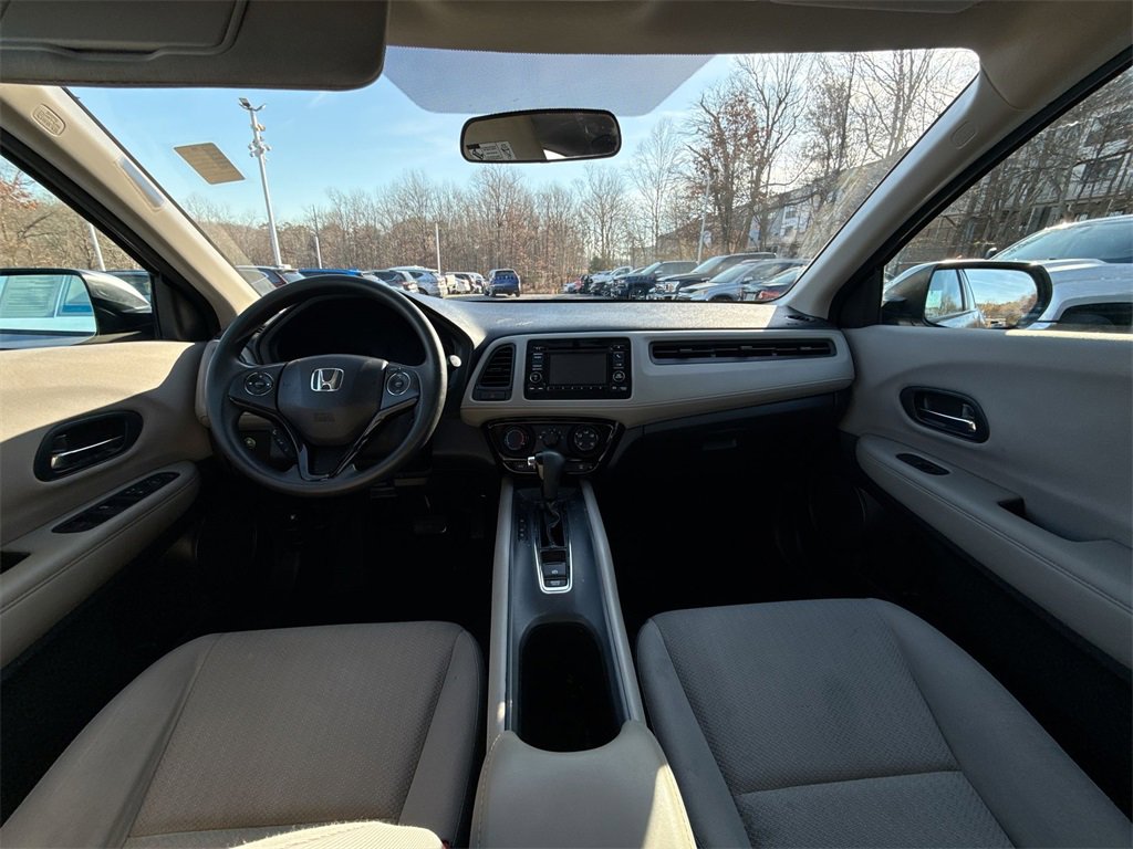 Used 2018 Honda HR-V LX image 21