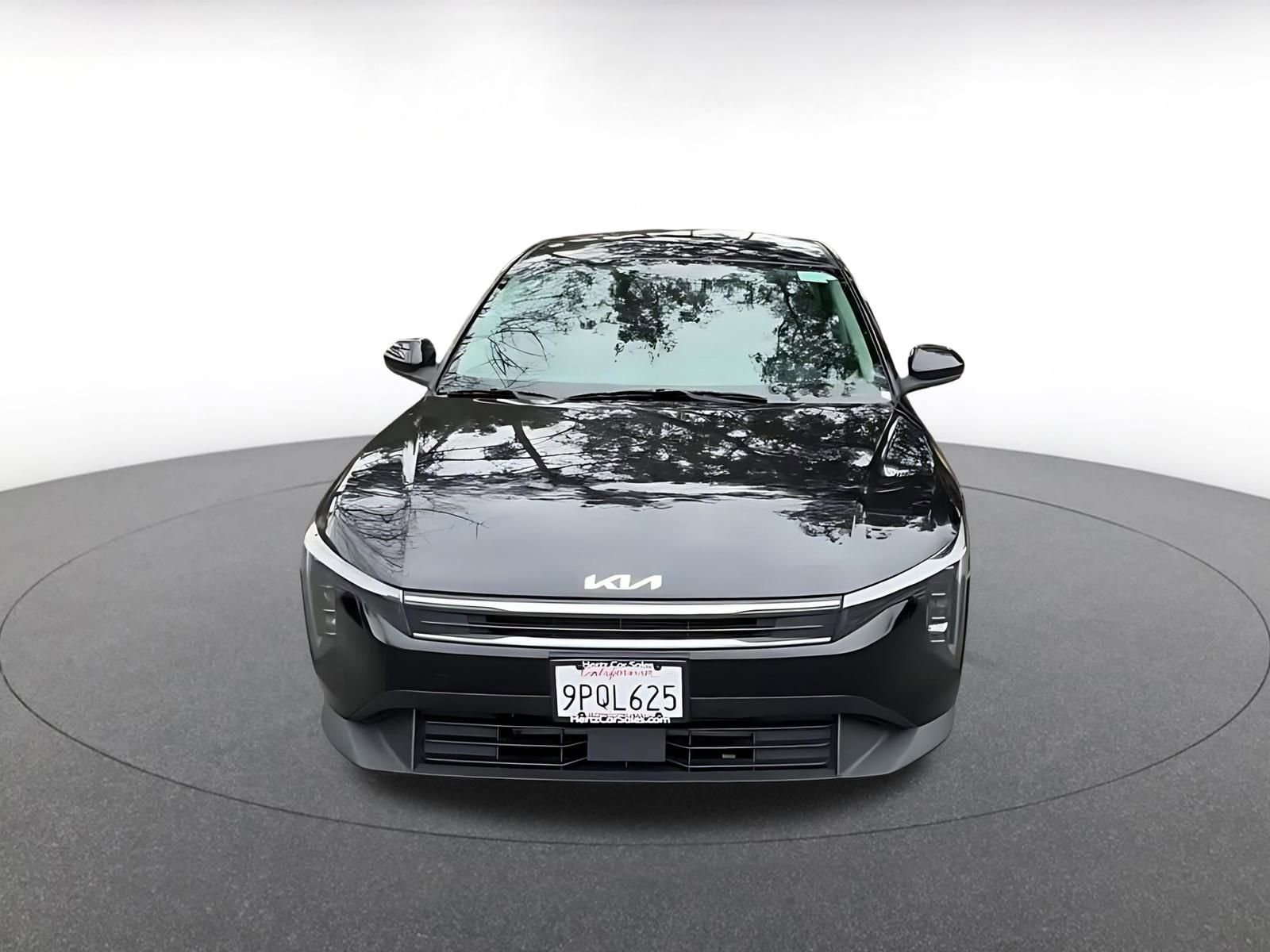 Used 2025 Kia K4 LXS image 4