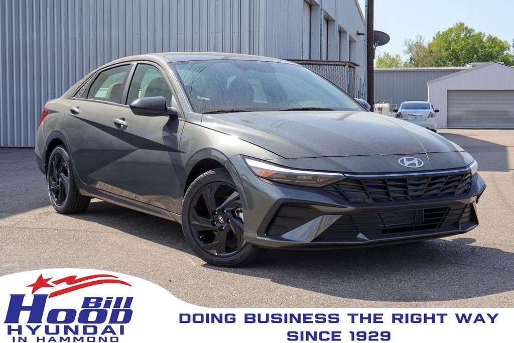 New 2026 Hyundai Elantra Sport FWD image 1