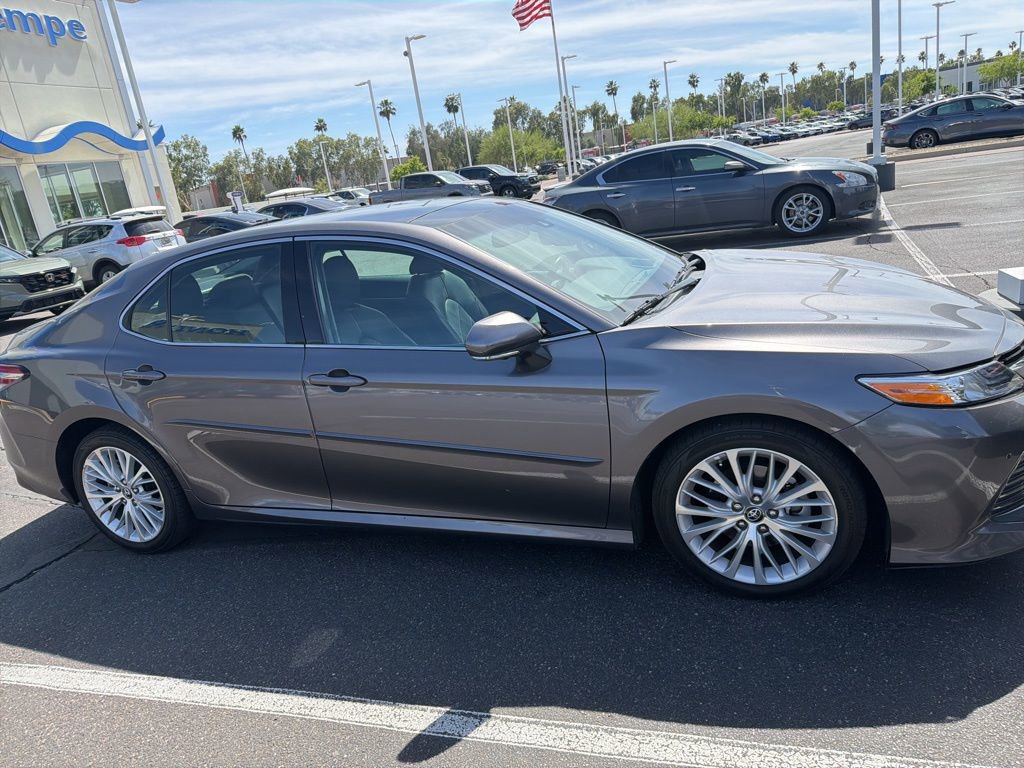 Used 2019 Toyota Camry XLE w/ Driver Assist Package FWD image 7