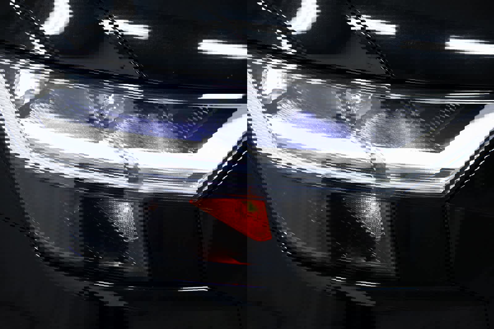 Used 2022 Audi Q8 Premium Plus image 28