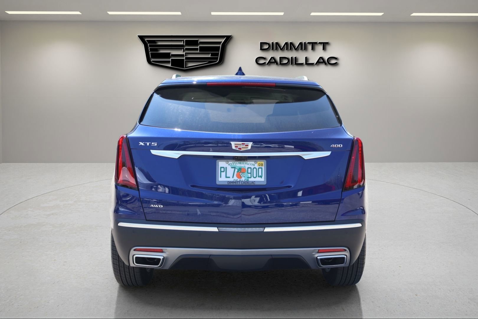 New 2026 Cadillac XT5 Premium Luxury w/ Driver Assist Package AWD/4WD image 4