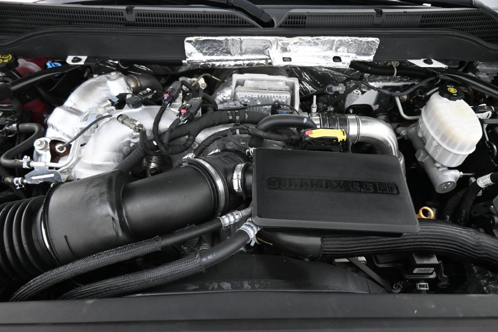 Used 2019 Chevrolet Silverado 2500 High Country w/ Duramax Plus Package AWD/4WD image 21
