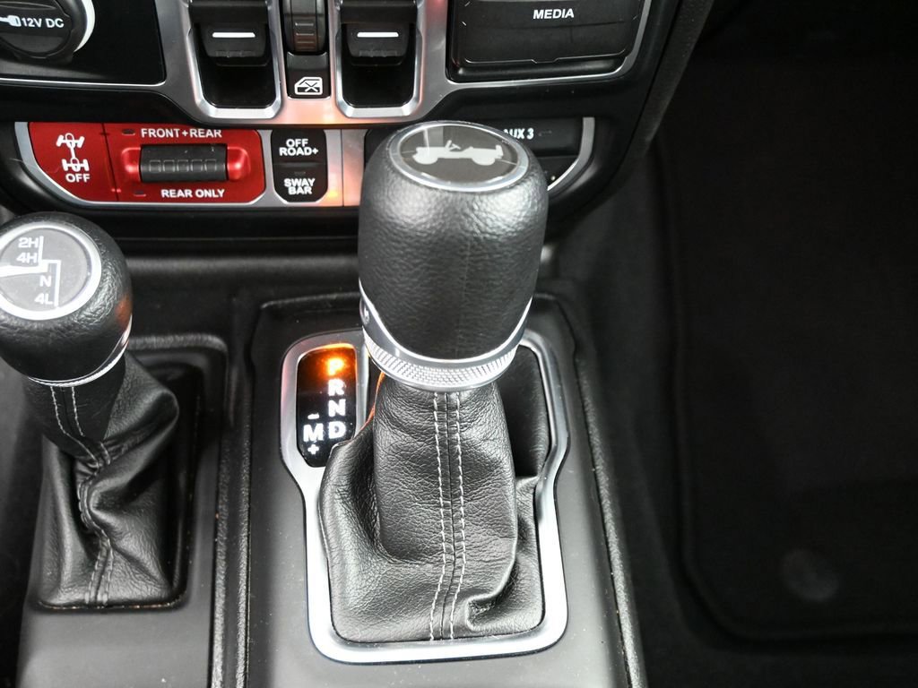 Used 2024 Jeep Wrangler Unlimited Rubicon image 25