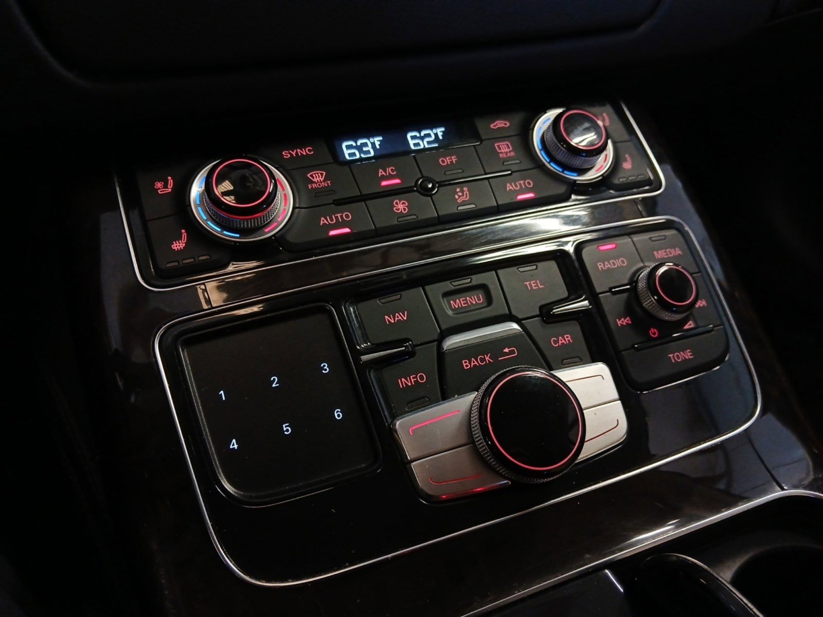 Used 2014 Audi A8 L 3.0T w/ Luxury Package image 18