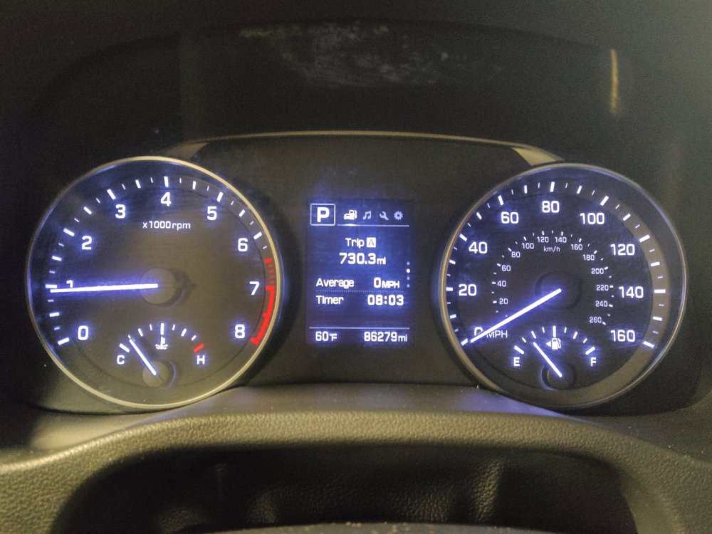 Used 2017 Hyundai Elantra Limited image 23