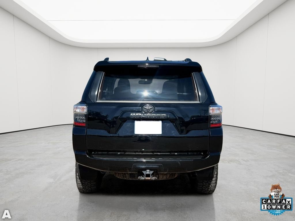Used 2022 Toyota 4Runner SR5 Premium AWD/4WD image 6