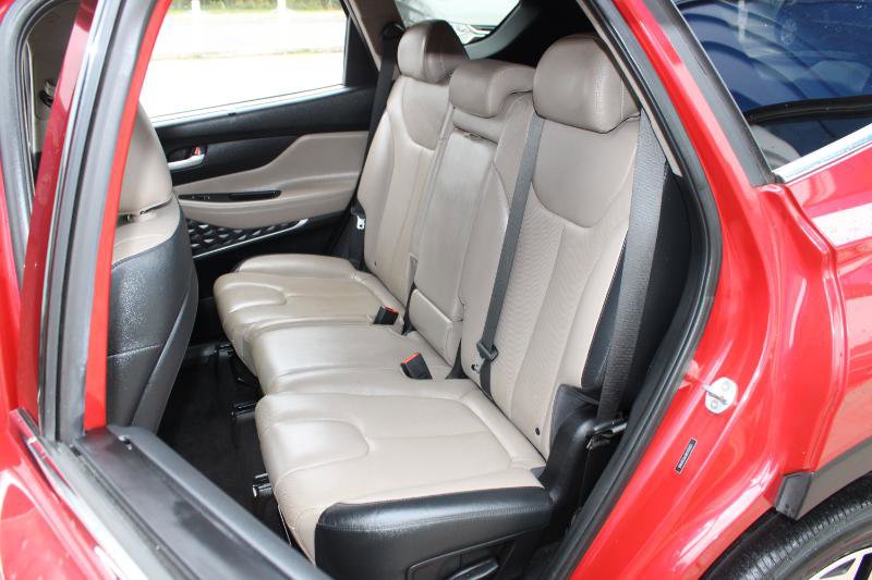 Used 2019 Hyundai Santa Fe Ultimate 2.0T Auto FWD w/ Cargo Package image 14