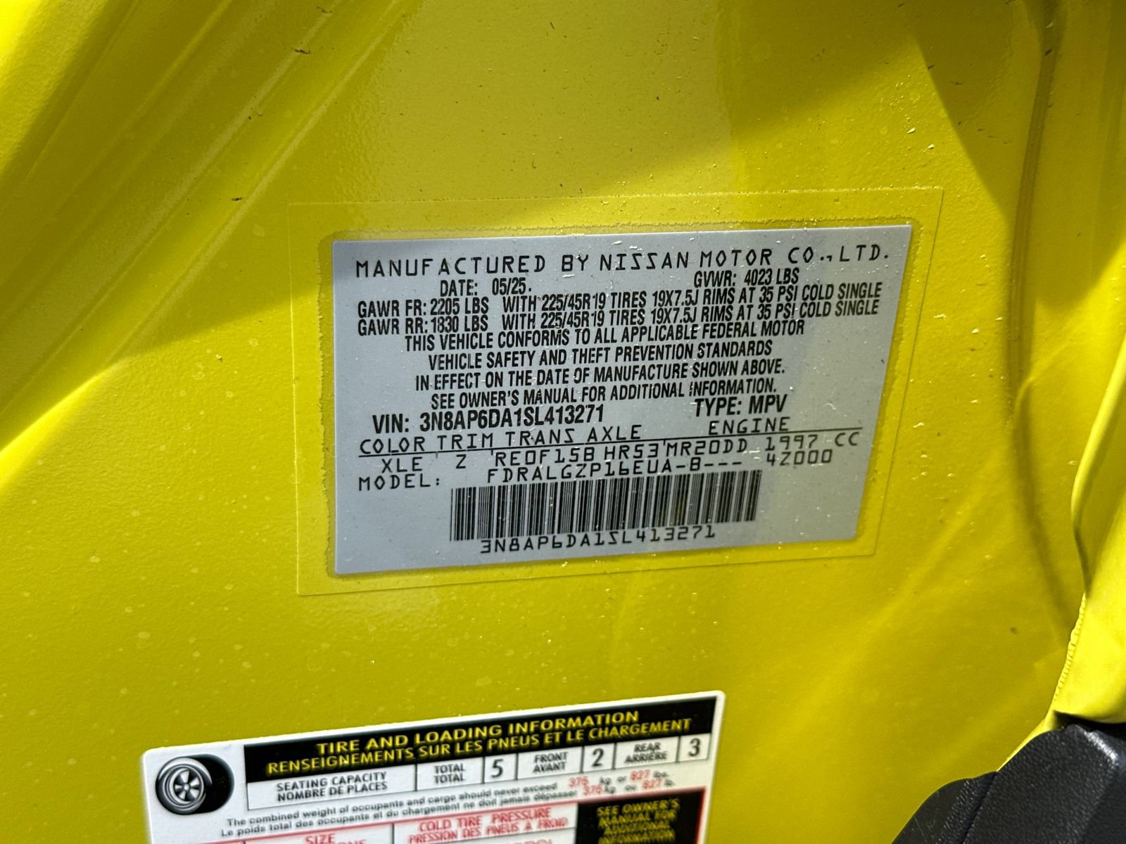 Certified 2025 Nissan Kicks SR FWD image 29