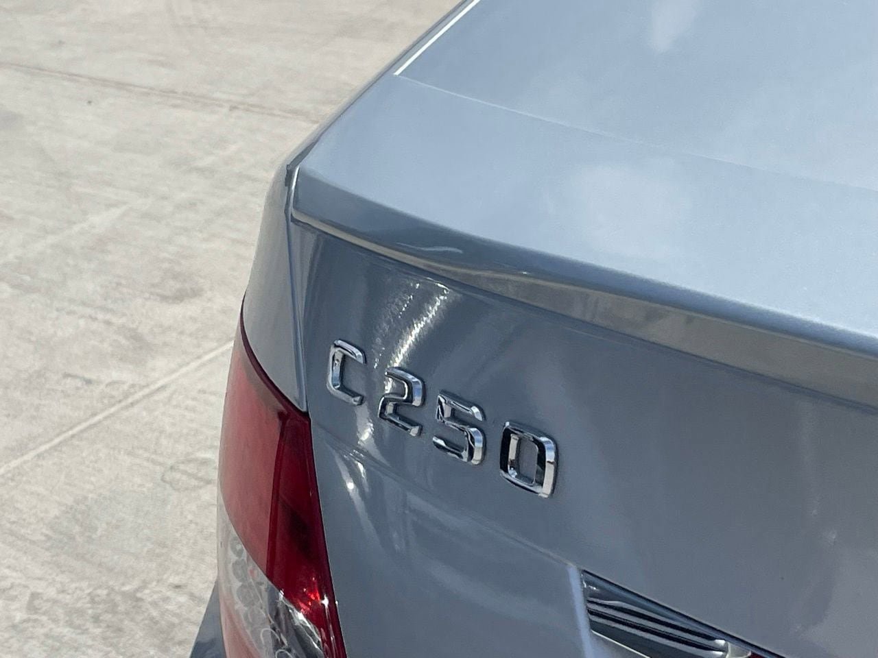 Used 2014 Mercedes-Benz C 250 Sedan image 4