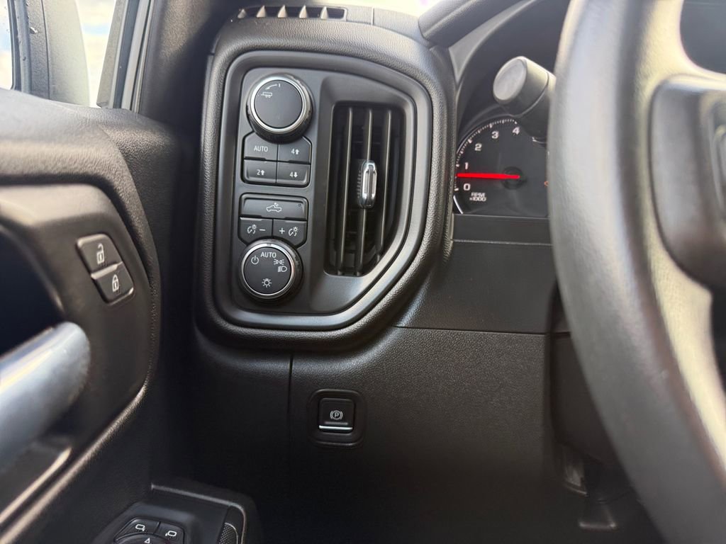 Certified 2021 Chevrolet Silverado 1500 Custom Trail Boss image 22