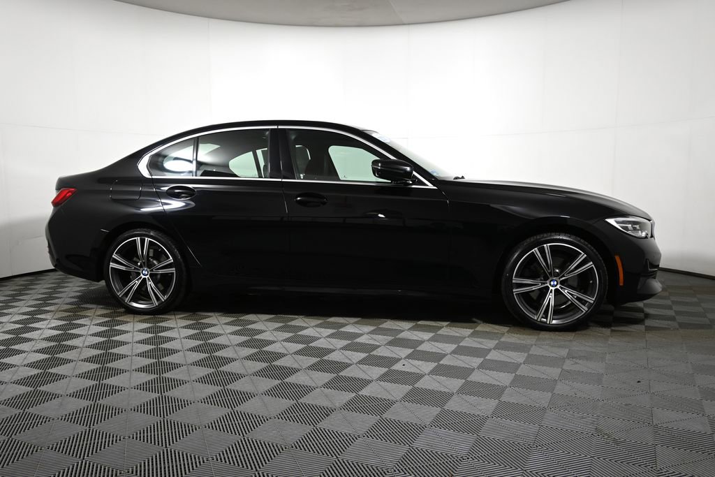 Used 2021 BMW 330e xDrive w/ Convenience Package image 8