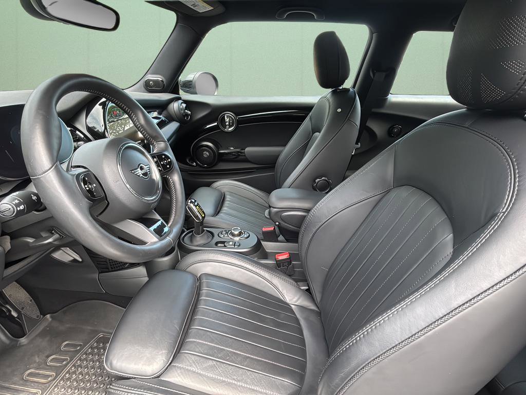 Used 2023 MINI Cooper SE FWD image 18