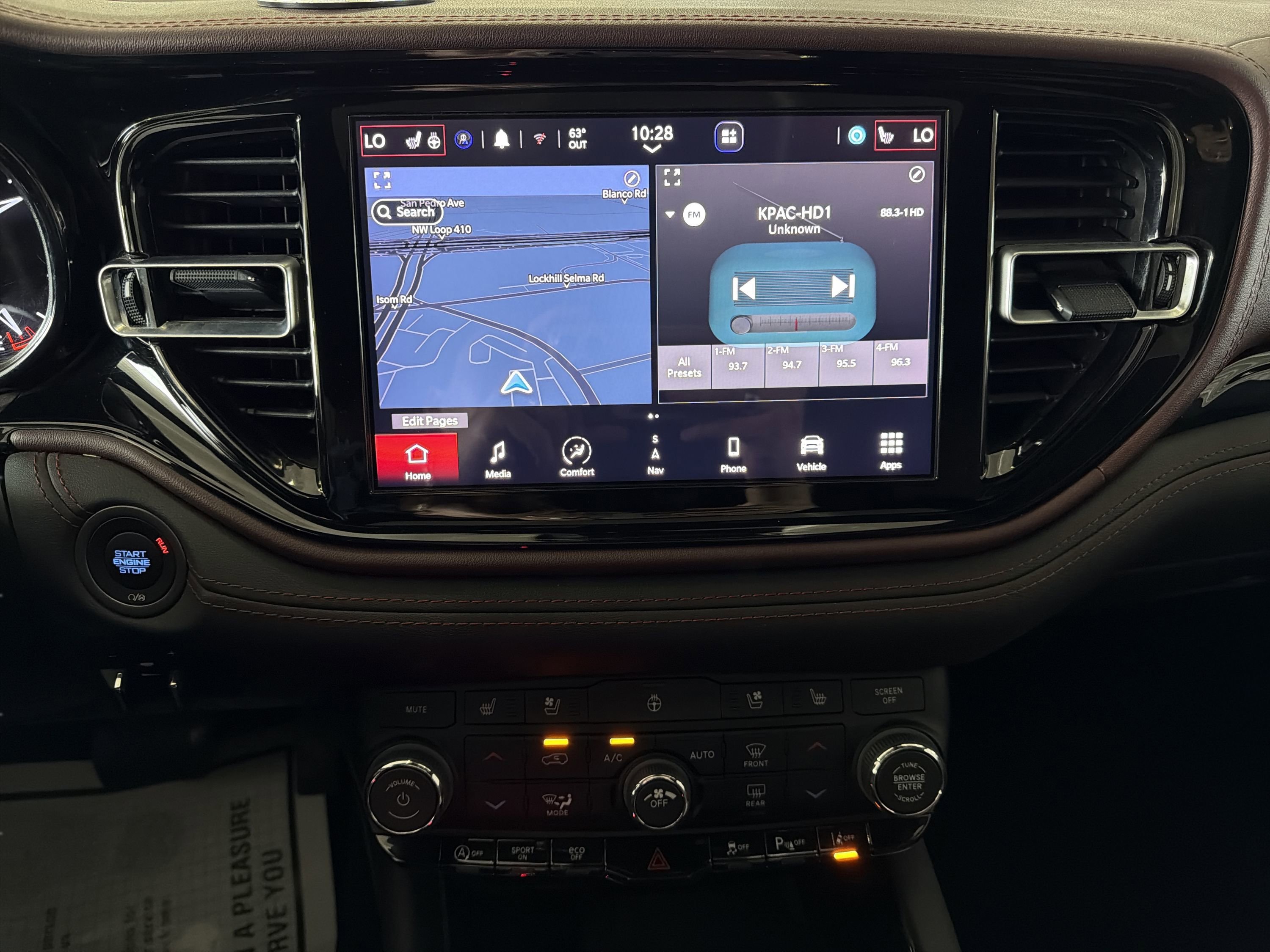 Used 2023 Dodge Durango Citadel RWD image 17