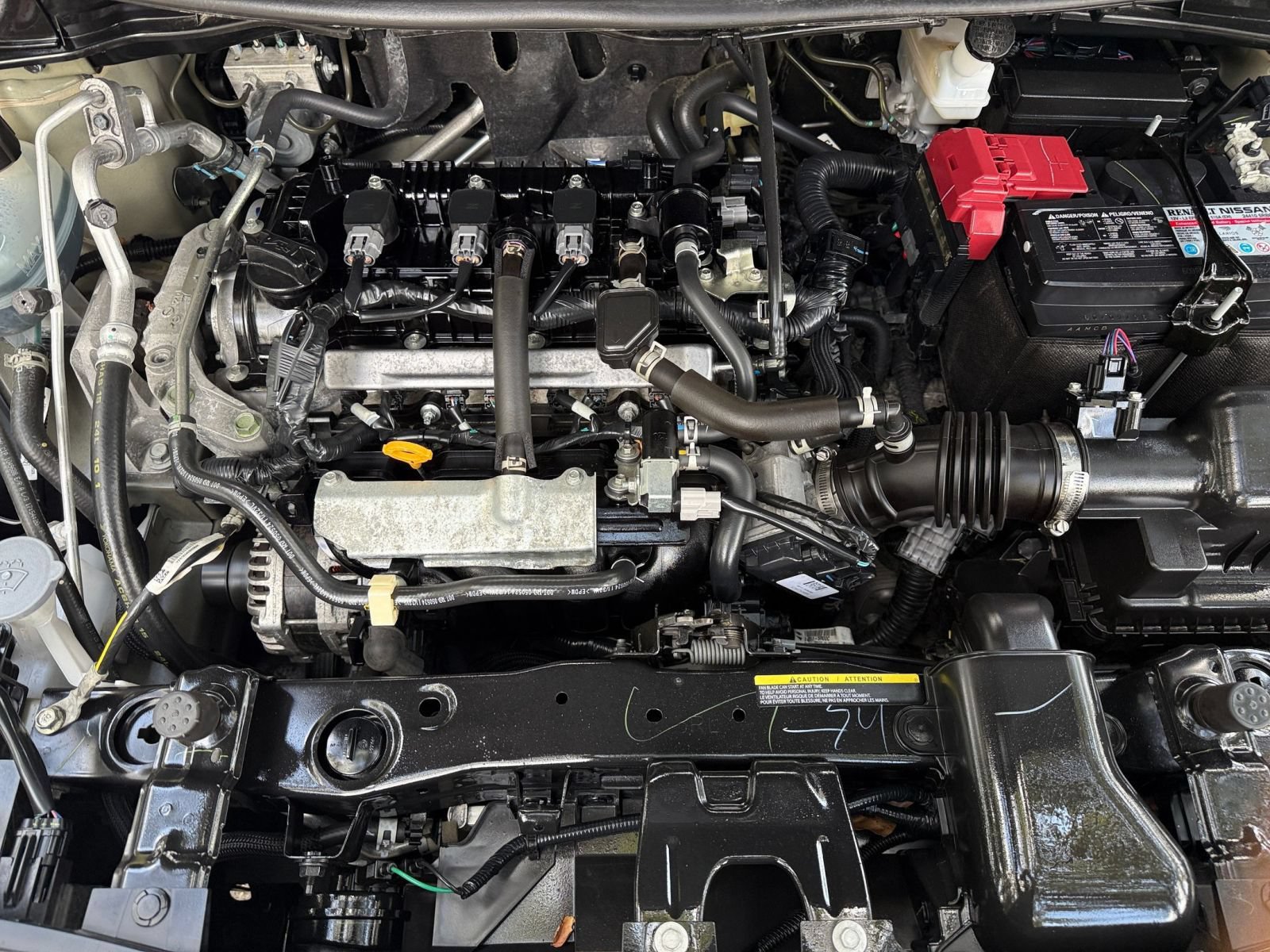 Used 2025 Nissan Versa SV FWD image 28