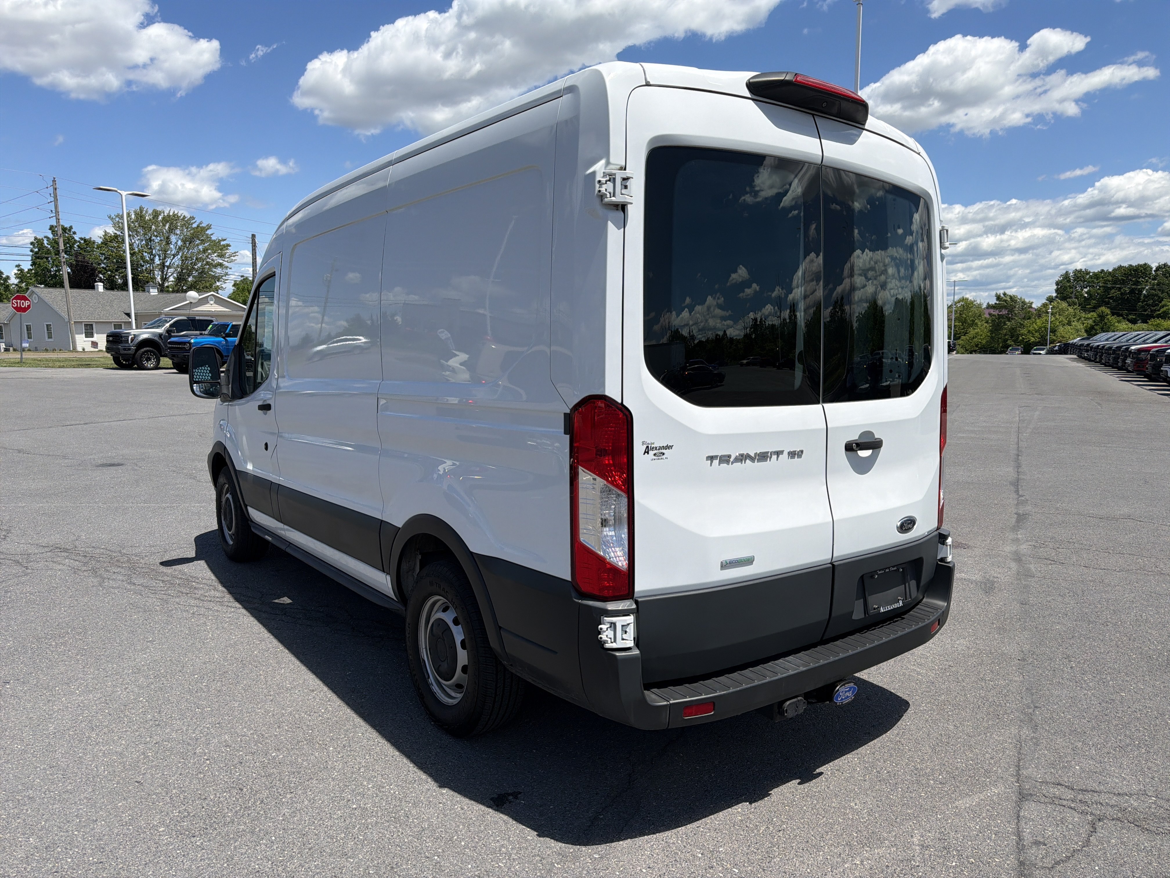 Used 2018 Ford Transit 150 130 Medium Roof RWD image 6