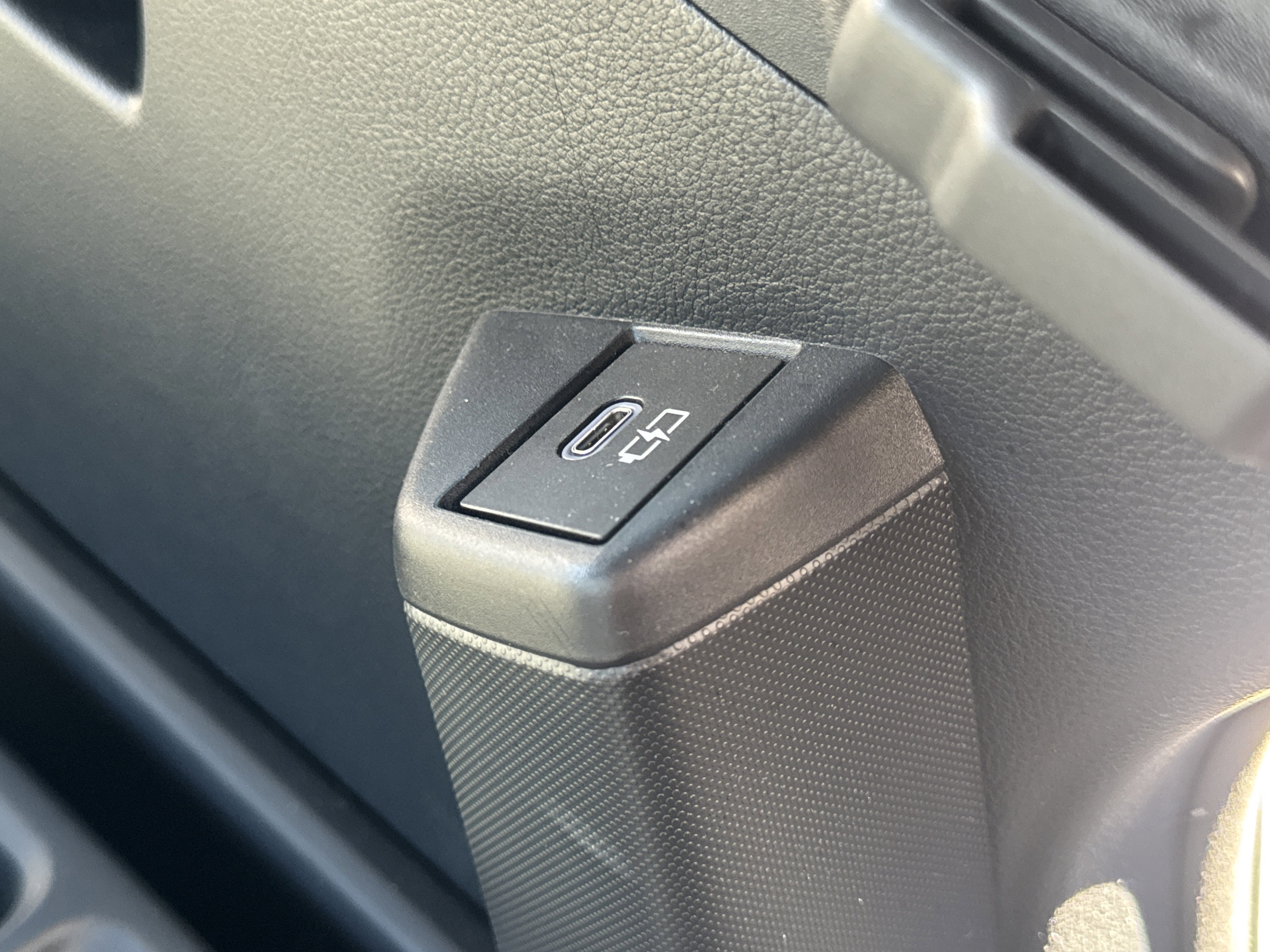 Used 2024 Lexus TX 500h AWD w/ Technology Package image 89