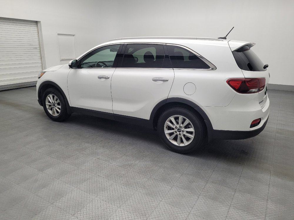 Used 2020 Kia Sorento LX w/ LX I4 Convenience Package image 3