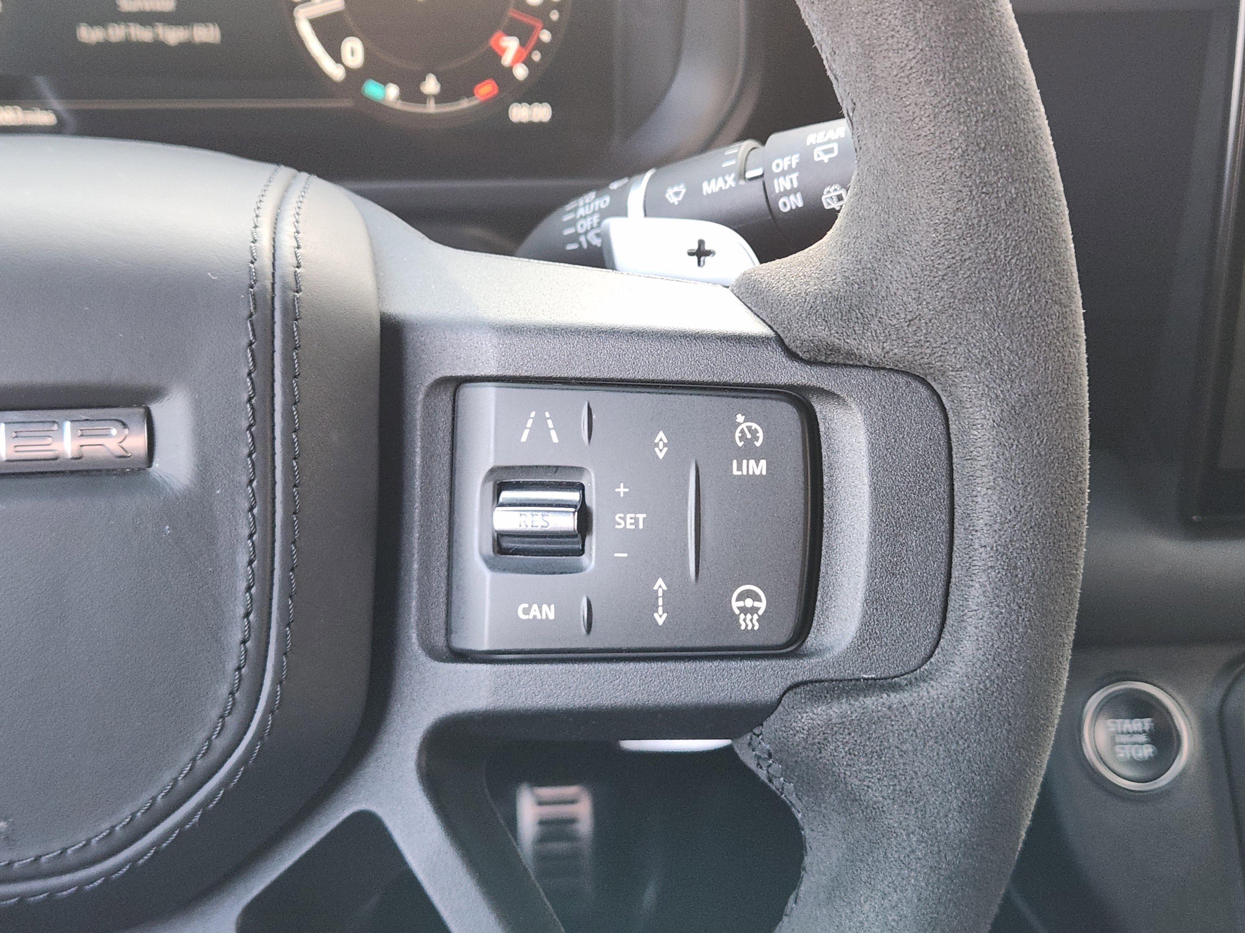 Certified 2023 Land Rover Defender 110 Carpathian Edition image 32