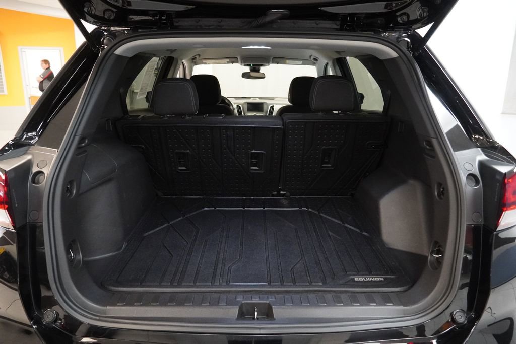 Used 2023 Chevrolet Equinox LS w/ LS Convenience Package image 23