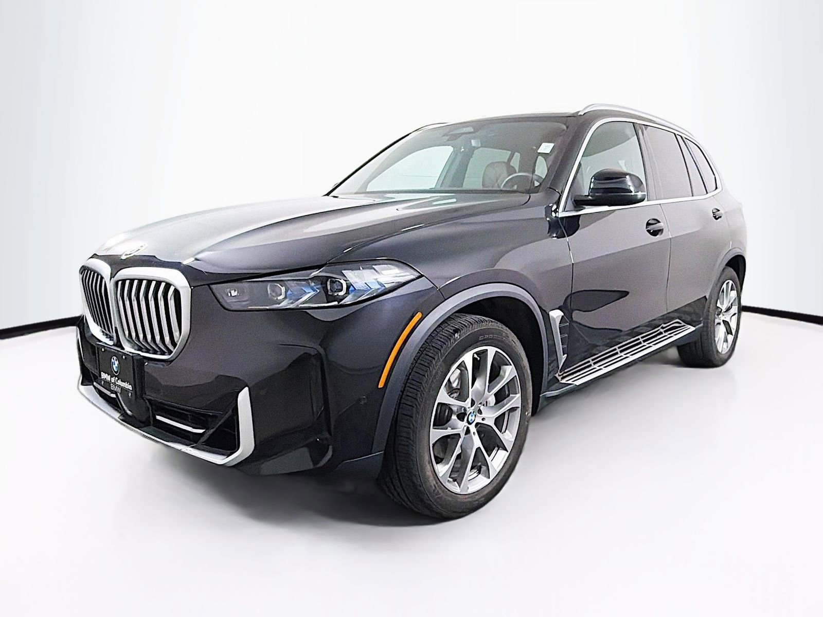 Used 2026 BMW X5 xDrive40i w/ Climate Comfort Package image 3
