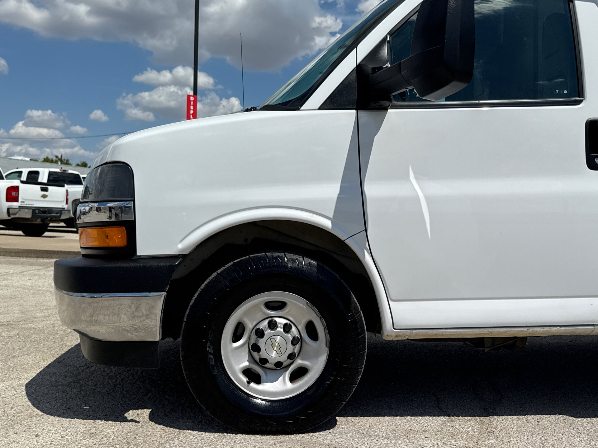 Used 2021 Chevrolet Express 3500 w/ Power Convenience Package RWD image 5
