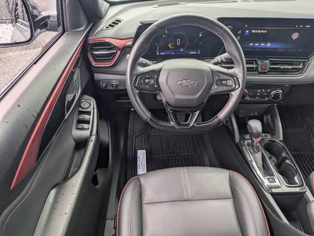 Used 2024 Chevrolet TrailBlazer RS FWD image 15