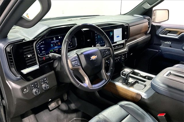 Used 2022 Chevrolet Silverado 1500 High Country w/ Max Trailering Package image 18