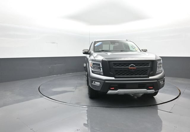 Used 2021 Nissan Titan PRO-4X w/ Pro-4x Convenience Package AWD/4WD image 4