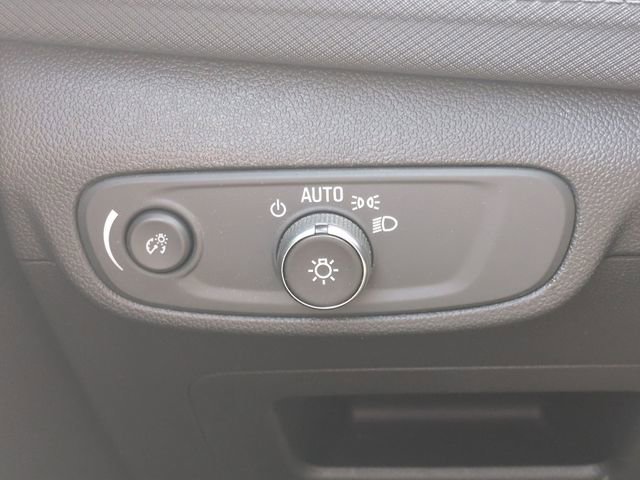 Used 2024 Chevrolet TrailBlazer LT w/ LT Cold Weather Package image 19