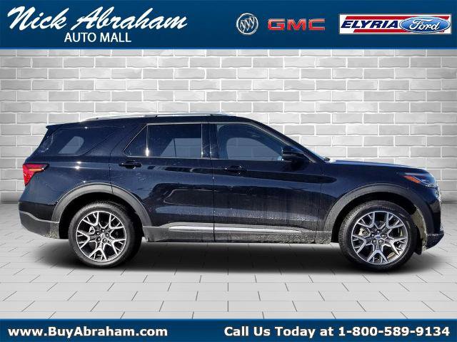 Certified 2025 Ford Explorer Platinum w/ Ultimate Package AWD/4WD image 1