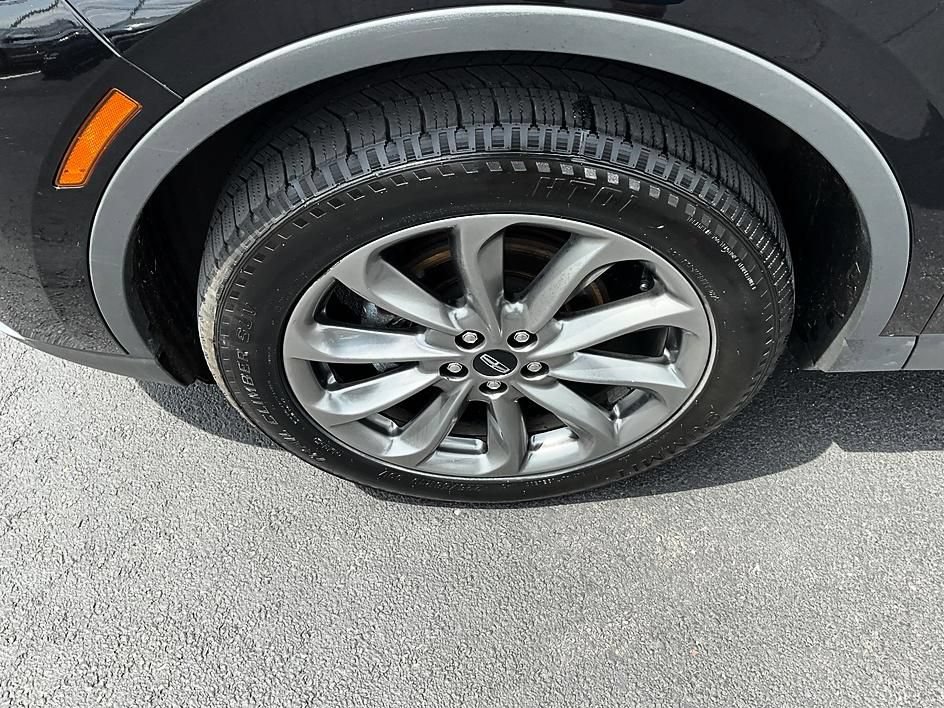 Used 2020 Lincoln Corsair AWD w/ Premium Package image 10