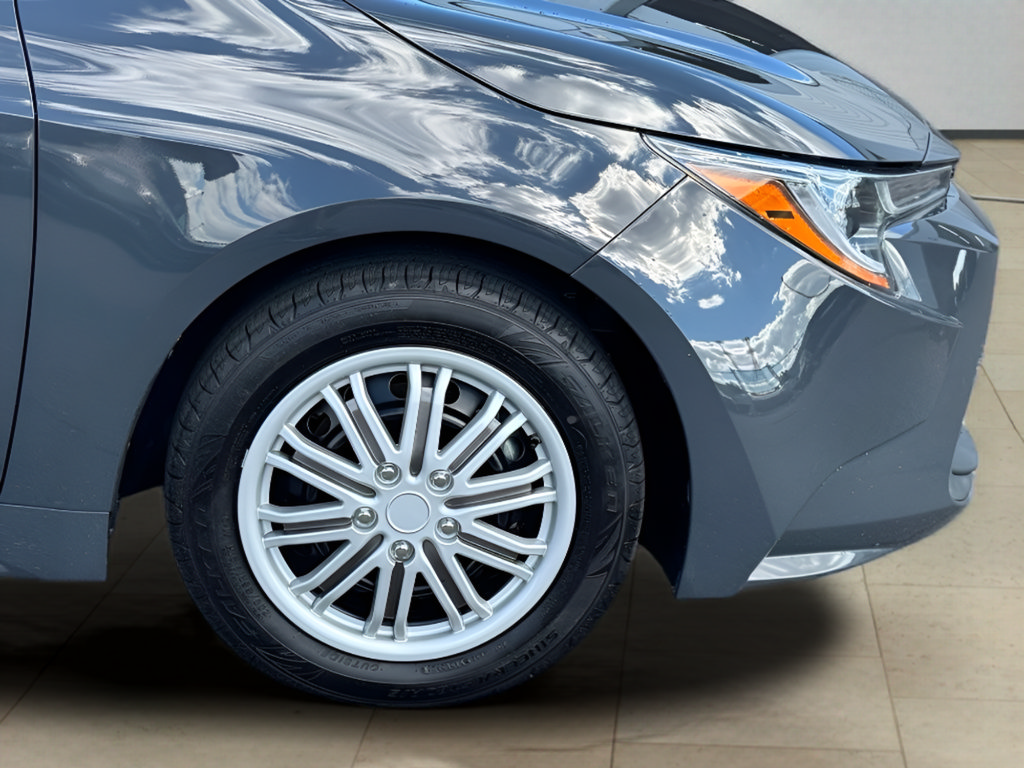 Used 2023 Toyota Corolla LE FWD image 35