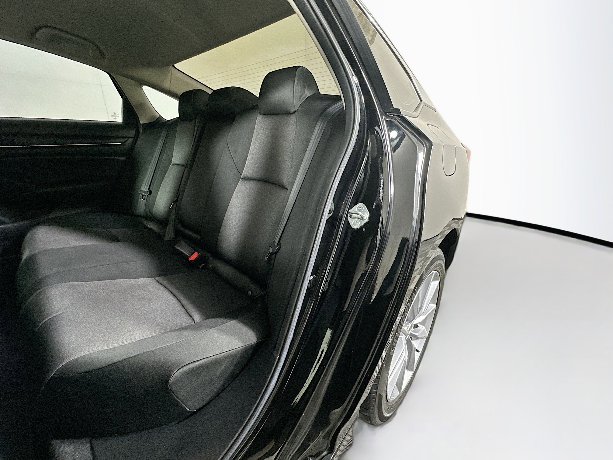 Used 2021 Honda Accord LX image 26
