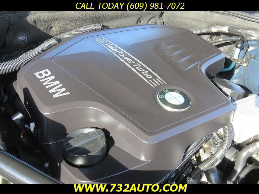 Used 2015 BMW 528i xDrive Sedan AWD/4WD image 32