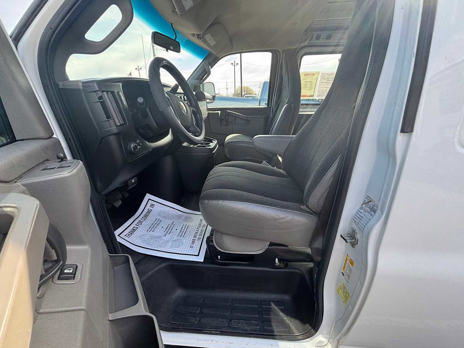 Used 2022 Chevrolet Express 2500 w/ Driver Convenience Package image 13