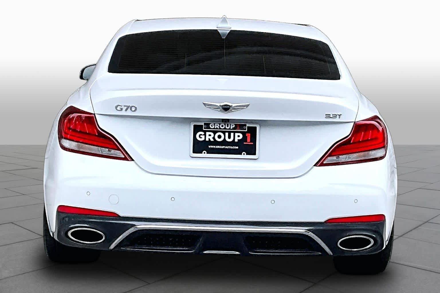 Used 2019 Genesis G70 3.3T Advanced w/ Elite Package RWD image 5