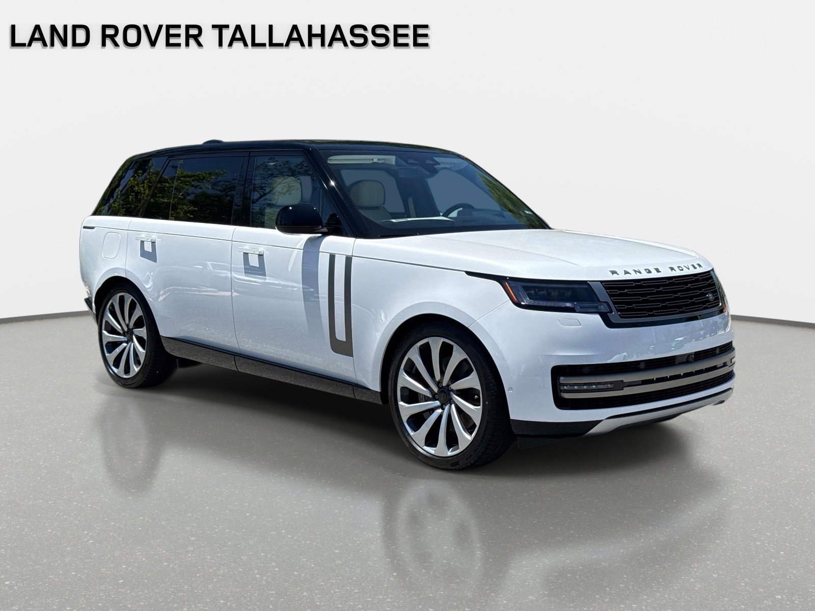 New 2026 Land Rover Range Rover Long Wheelbase SE AWD/4WD image 3