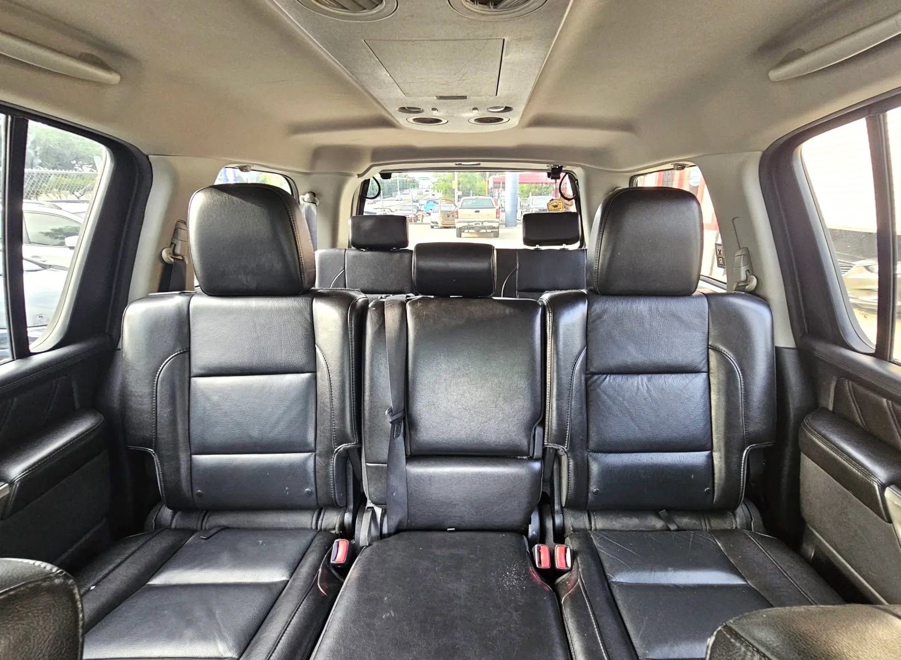 Used 2015 Nissan Armada SL image 35