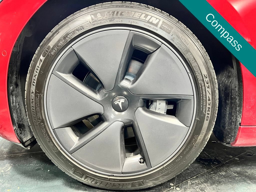Used 2022 Tesla Model 3 Standard Range RWD image 11