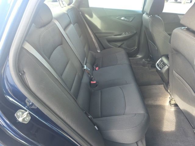 Used 2019 Chevrolet Malibu LT image 13