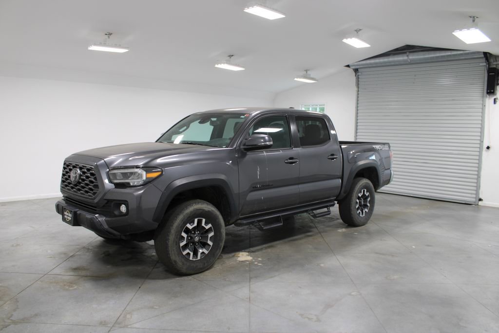 Used 2021 Toyota Tacoma TRD Off-Road image 4
