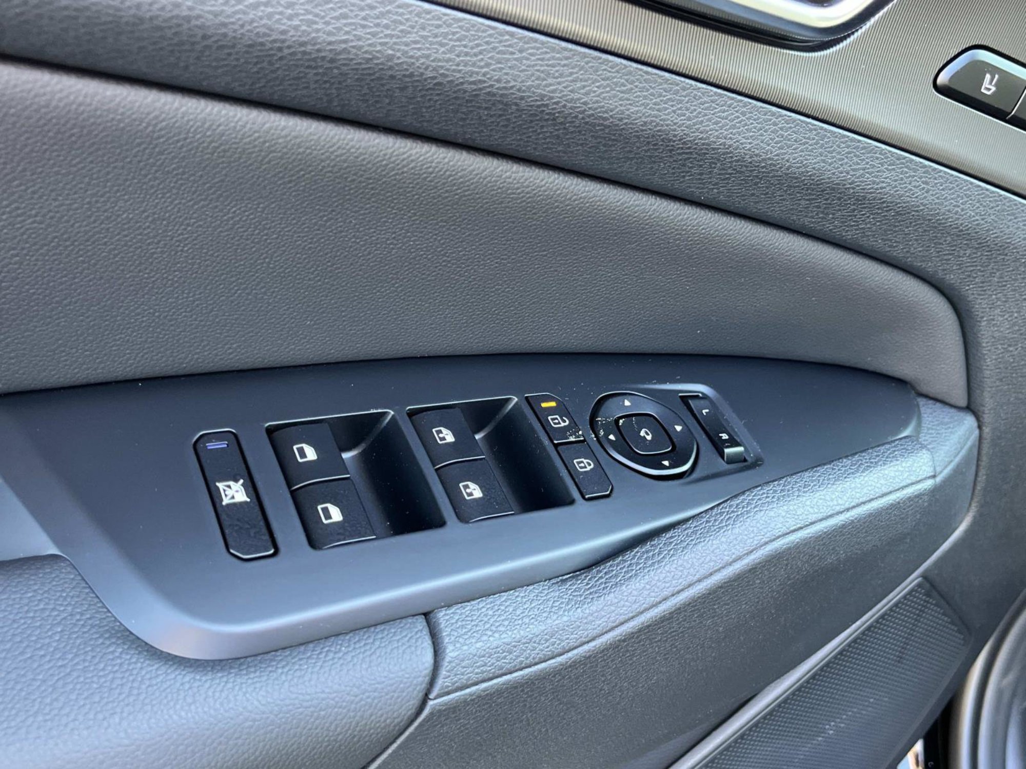 New 2026 Kia Sportage SX AWD/4WD image 23