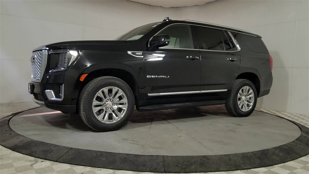 Certified 2024 GMC Yukon Denali w/ Max Trailering Package image 3