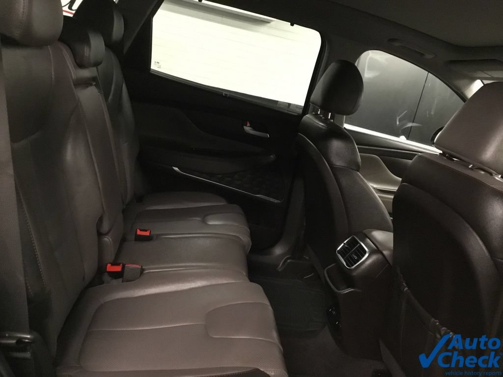 Used 2019 Hyundai Santa Fe Limited AWD/4WD image 33