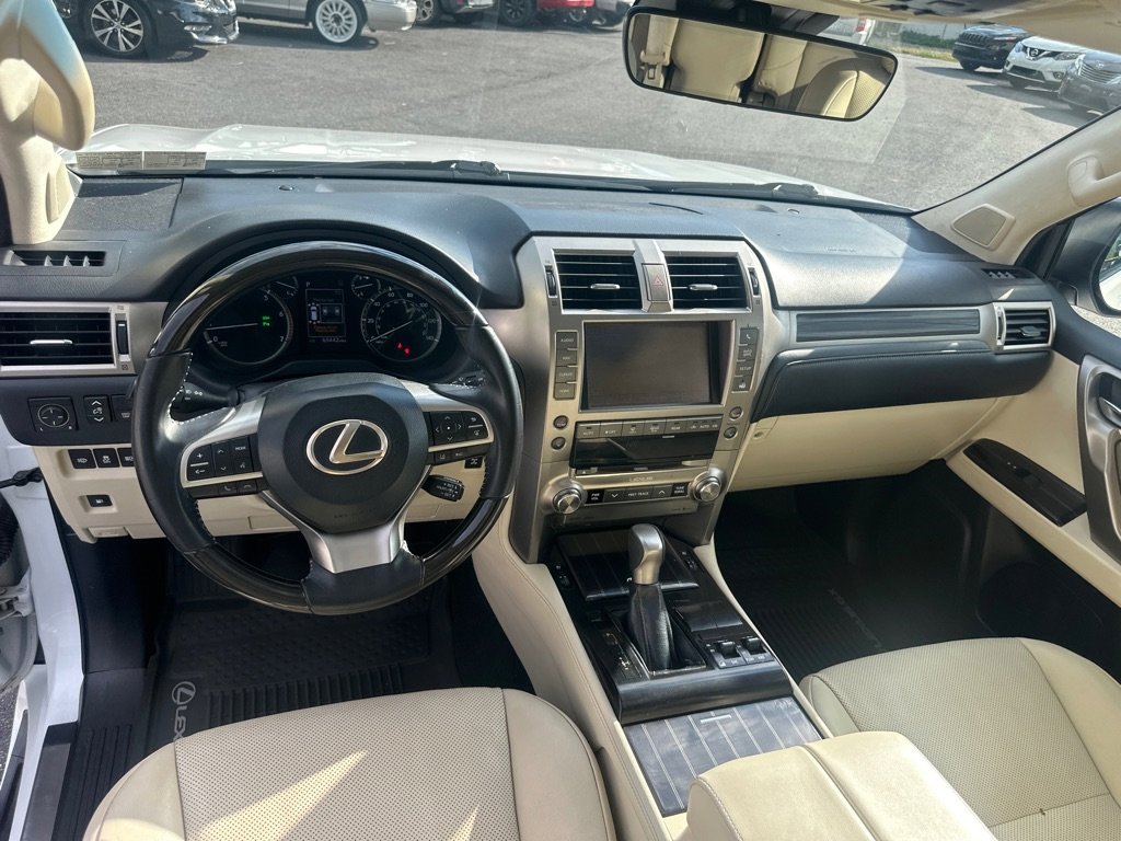 Used 2020 Lexus GX 460 Premium image 24